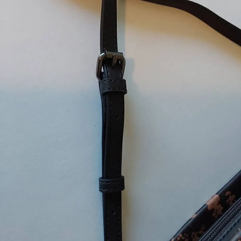 Simply Vera Sintra Crossbody Black/Brown New